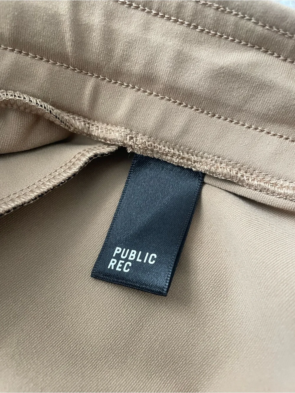 Public Rec Joggers Men’s Size 42